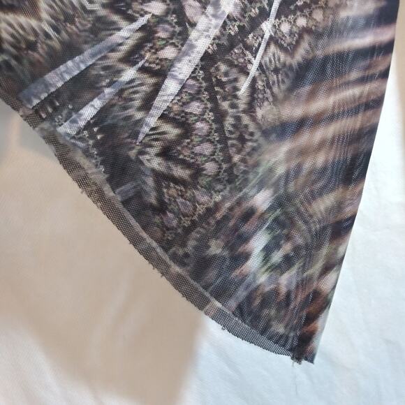 One World Neutral Women's Bohemian Patterned Top Bell Sleeve Size XL - Picture 4 of 8
